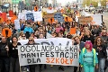 Napätie v Poľsku chladne: Učitelia sa rozhodli do septembra prerušiť štrajk