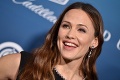 Má 47 rokov a tri deti: Americká herečka získala titul najkrajšej ženy pre rok 2019