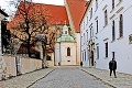 V uličkách Starého Mesta sa skrývajú tajomné symboly: Toto ste o Bratislave nevedeli