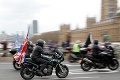 V Londýne protestovali tisícky motorkárov: Demonštrovali kvôli vojakovi obvinenému z vrážd