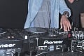 Pred rokom zomrel DJ Avicii († 28): Správa, v ktorú už fanúšikovia ani nedúfali
