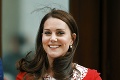 Tehotná vojvodkyňa Meghan prišla s ďalším výmyslom: Chce rodiť ako kráľovná Alžbeta