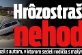 Hrôzostrašná nehoda: Vlak sa zrazil s autom, v ktorom sedeli rodičia s malými deťmi