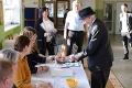 V Hájskom prišiel voliť aj 100-ročný Jozef: Po voľbe ho čakalo prekvapenie