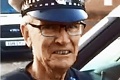Najstarší britský policajt má 74 rokov: Z toho, čo najnovšie spravil, sú jeho kolegovia hotoví