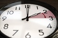 Posúvaniu ručičky na hodinách odzvonilo? Európska komisia navrhne zrušenie letného času