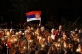 Ulice Belehradu sa zaplnili davmi ľudí: Hlavné mesto ovládli protesty proti prezidentovi