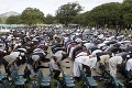 V Christchurchi pochovali 26 obetí útoku: posledná rozlúčka len pár hodín po modlitbách