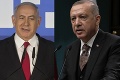 Slovná prestrelka naberá na obrátkach: Netanjahu označil Erdogana za diktátora