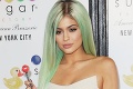 Kylie Jenner opäť v tom: 24-ročná hviezda Kardashianiek čaká druhé dieťa