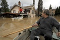 Tisíce ľudí v Kalifornii musia evakuovať: Mestá ohrozuje búrka a zosuvy bahna