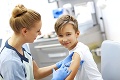 Odmietnutie vakcíny môže spôsobiť rodičom problém: Do škôlky len očkované deti?