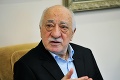 Styky s duchovným Gülenom im zavarili: Úrady nariadili zatknúť 192 vojakov, medzi nimi aj bývalý generál