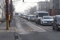 Vallo o doprave v Bratislave: Kolóny neboli väčšie ako obvykle, MHD stíhala väčší nápor
