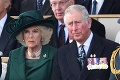 Princ Charles a Camilla balia kufre: Ich výjazd nemá v dejinách kráľovskej rodiny obdoby