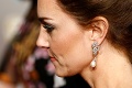Vojvodkyňa Kate spôsobila na odovzdávaní filmových ocenení rozruch: Dychvyrážajúci detail