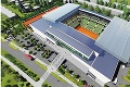Dva megaprojekty v Košiciach: Futbalistom stavajú arénu, tenistom rastie len burina
