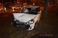 Búračka policajného auta s civilnou škodovkou v Bratislave: Škoda 3500 eur