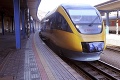 Rezort dopravy chce vypísať súťaž na prevádzku vlakov do Komárna: RegioJetu končí zmluva v roku 2020