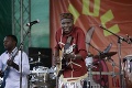 Zomrel afrojazzový hudobník Oliver Mtukudzi († 66): Známy bol však aj pre niečo iné