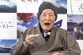 Zomrel najstarší muž na svete: Japonec miloval torty a pravidelne sa kúpal v horských prameňoch