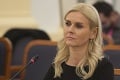 Verejné vypočutie kandidátov na ústavného sudcu: Smeráčka Jankovská odmietla na 2 otázky odpovedať