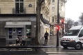 Na Champs-Élysée v Paríži vykradli banku: Lupiči, ktorí vyrabovali desiatky sejfov, sú na úteku