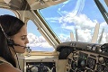 Krásna pilotka je novou hviezdou internetu: Muži, pozor! Uvidíte fotky, zamilujete sa