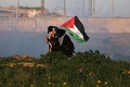 Protesty v pásme Gazy neutíchajú: Izraelskí vojaci postrelili 14 Palestínčanov