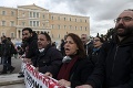 Protesty v Grécku riešila polícia radikálne: Slzotvorný plyn použila na učiteľov aj žiakov