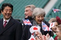 Japonský premiér stojí za Mayovou: Obdivuje jej vytrvalosť a tvrdú prácu na brexite