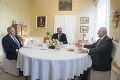 Prezident Kiska sa zišiel na obede so svojimi predchodcami: Trapas kvôli výberu hlavného jedla