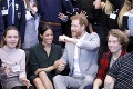 Princ Harry a Meghan čakajú svoje prvé dieťa: Veľmi strohá reakcia kráľovnej Alžbety II.