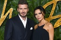 Beckham nechce nič riskovať: Dom si obohnal ostnatým drôtom