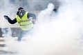 Žlté vesty si dnes opäť oblieklo  menej Francúzov: Polícia zatkla jedného z ich vodcov