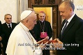Kiska odovzdal dar Bezákovi: Pozrite sa, čo dostal od pápeža
