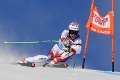 Hrozivý pád švajčiarskeho lyžiara: Video z ktorého mrazí