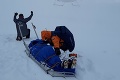 Horskí a leteckí záchranári ratovali ľudí vo väčšine stredísk: Niektorí padajú na snehu ako hrušky