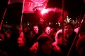 Protivládne protesty v Budapešti neutíchajú: Odborári hrozia radikálnym riešením