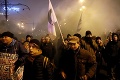 V Maďarsku to vrie: Tisíce protestujúcich pochodovali Budapešťou, zablokovali dva mosty