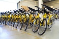 Žlté bicykle pre bratislavský bikesharing vyrábajú v Maďarsku: Pozrite, ako vzniká tento dopravný prostriedok