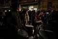 V Belehrade sa konali masové protesty proti prezidentovi: Srbi nechcú autokraciu