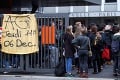 Protesty vo Francúzsku: Študenti pritvrdili, lýceá po celej krajine zostali paralyzované