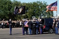 Pohreb amerického exprezidenta Busha: Rozlúčiť sa príde aj princ Charles