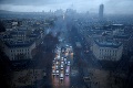 Situácia vo Francúzsku sa zhoršuje: Na čerpacích staniciach začína pre blokády dochádzať palivo