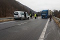 Tragická nehoda: Čelnú zrážku s návesom kamióna neprežil vodič dodávky Vladimír († 28) zo Spiša
