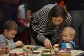 Na Slovensku odštartovali vianočné prípravy: Pernikiáda spojila všetky generácie, pozrite na diela najmenších!