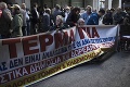 V Grécku štrajkujú novinári: Televízie a rádiá nevysielali správy, noviny nevyjdú
