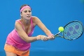 Belinda Benčičová upútala pozornosť už pred štartom Australian Open: Sexi výstrih jej pristane