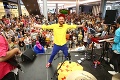 Povestná žltá košeľa a kopec dobrej hudby: Miro Jaroš krstil DVD, musela zasahovať ochranka!